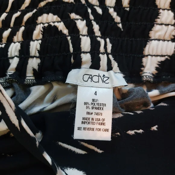 Cache animal print set, top and bottom, size Medium! - Picture 8 of 8